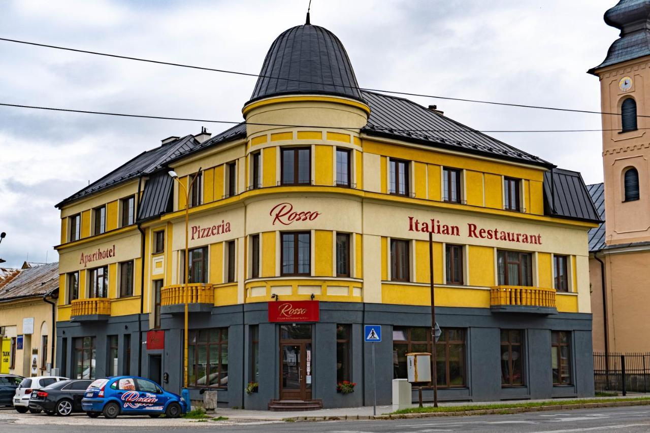 Rosso Aparthotel Michalovce Exterior foto